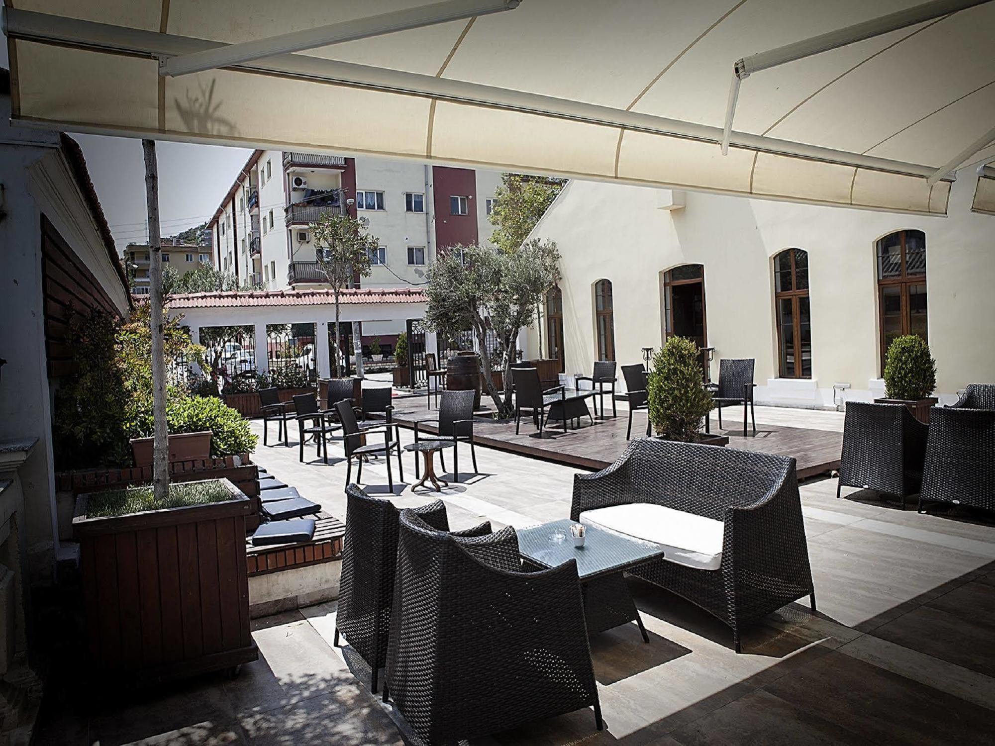 Montania Town Hotel Mudanya Exterior foto